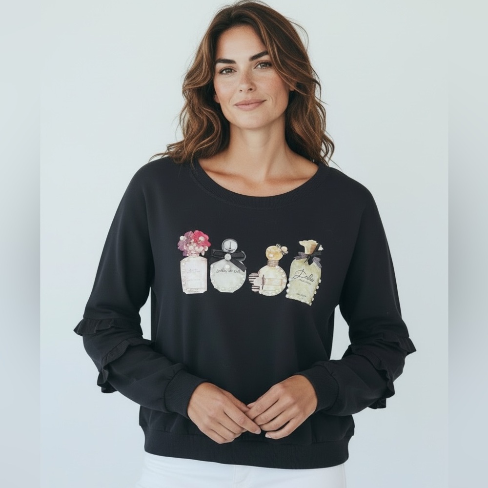 Adorable Chic & Fun Black Long sleeve top